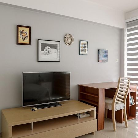 Lovely Bedroom In Shared Apartment Oroklini المظهر الخارجي الصورة