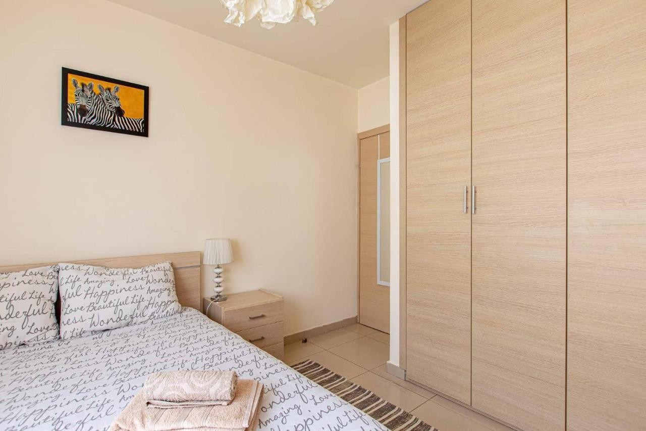 Lovely Bedroom In Shared Apartment Oroklini المظهر الخارجي الصورة